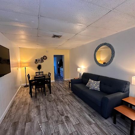 Malibu Resort Motel St. Pete Beach Exterior foto